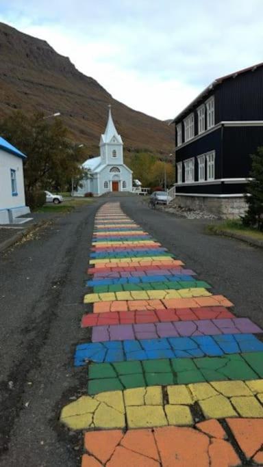 Appartamento Nylenda Seyðisfjörður Esterno foto