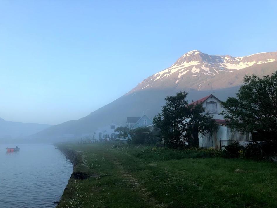 Appartamento Nylenda Seyðisfjörður Esterno foto
